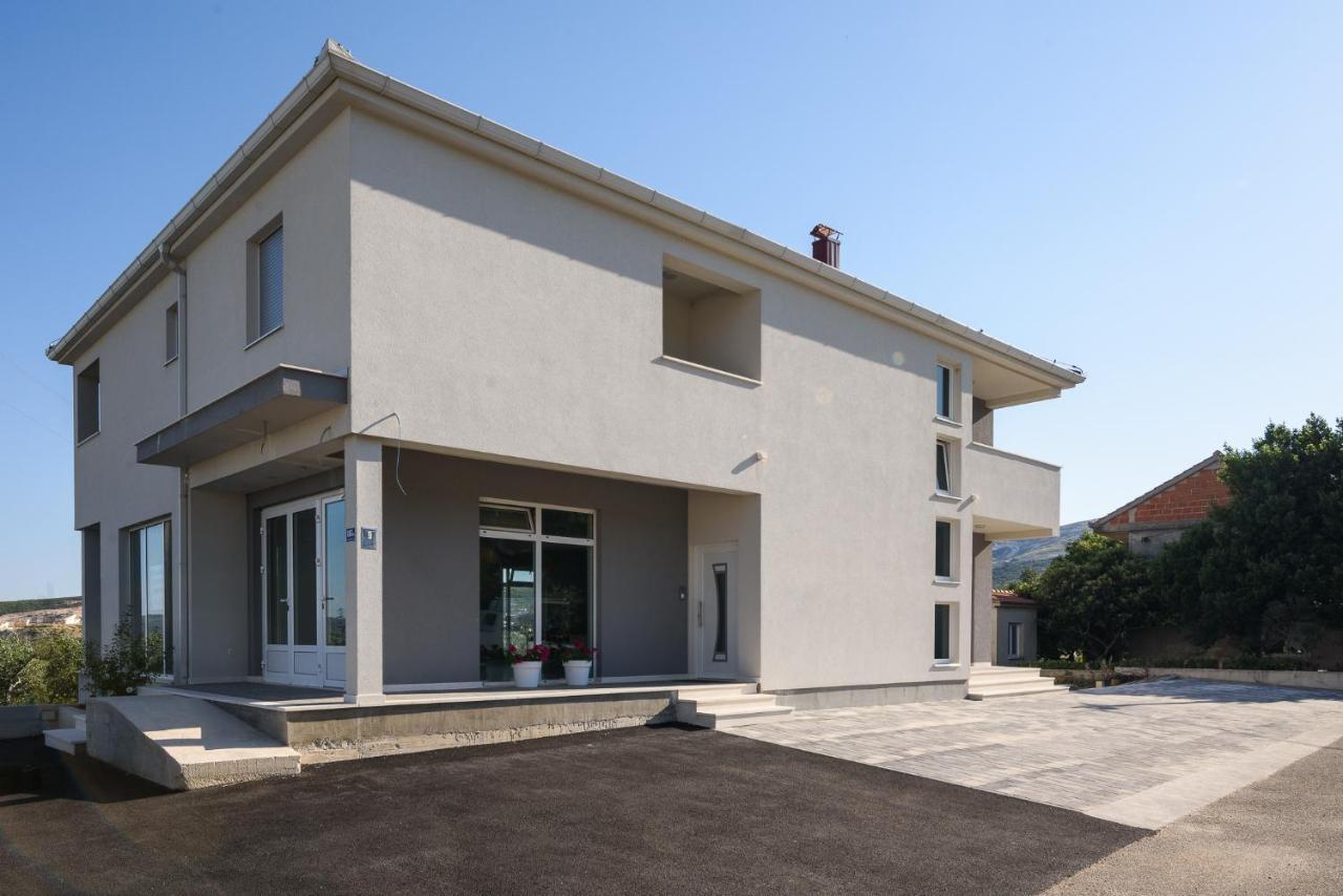 טרוגיר Apartman Franka מראה חיצוני תמונה