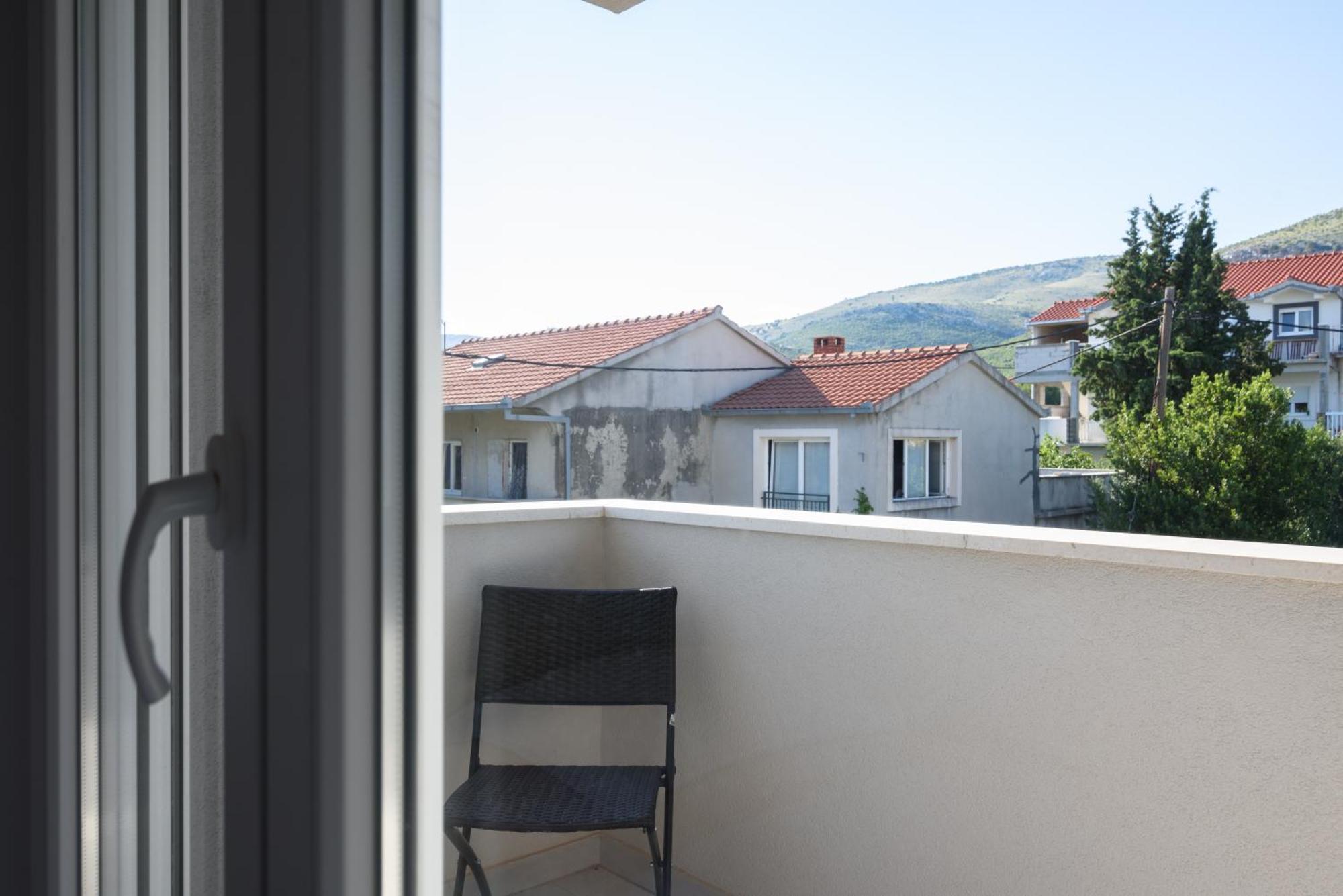 טרוגיר Apartman Franka מראה חיצוני תמונה